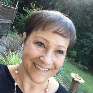 Meet your Posher, Ladonna